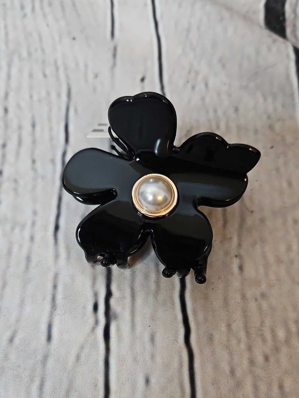 Lele Sadoughi Black Lily Claw Clip White Pearl Accent New